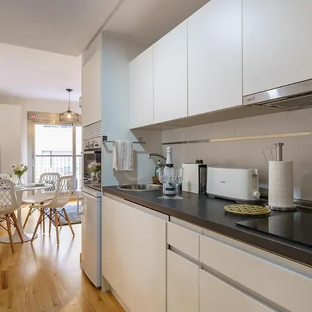 Malagasuite Cozy Center Apartment & Parking Extérieur photo